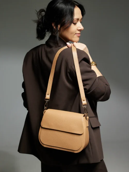 Listonoszka Skórzana EWI - Solony Karmel